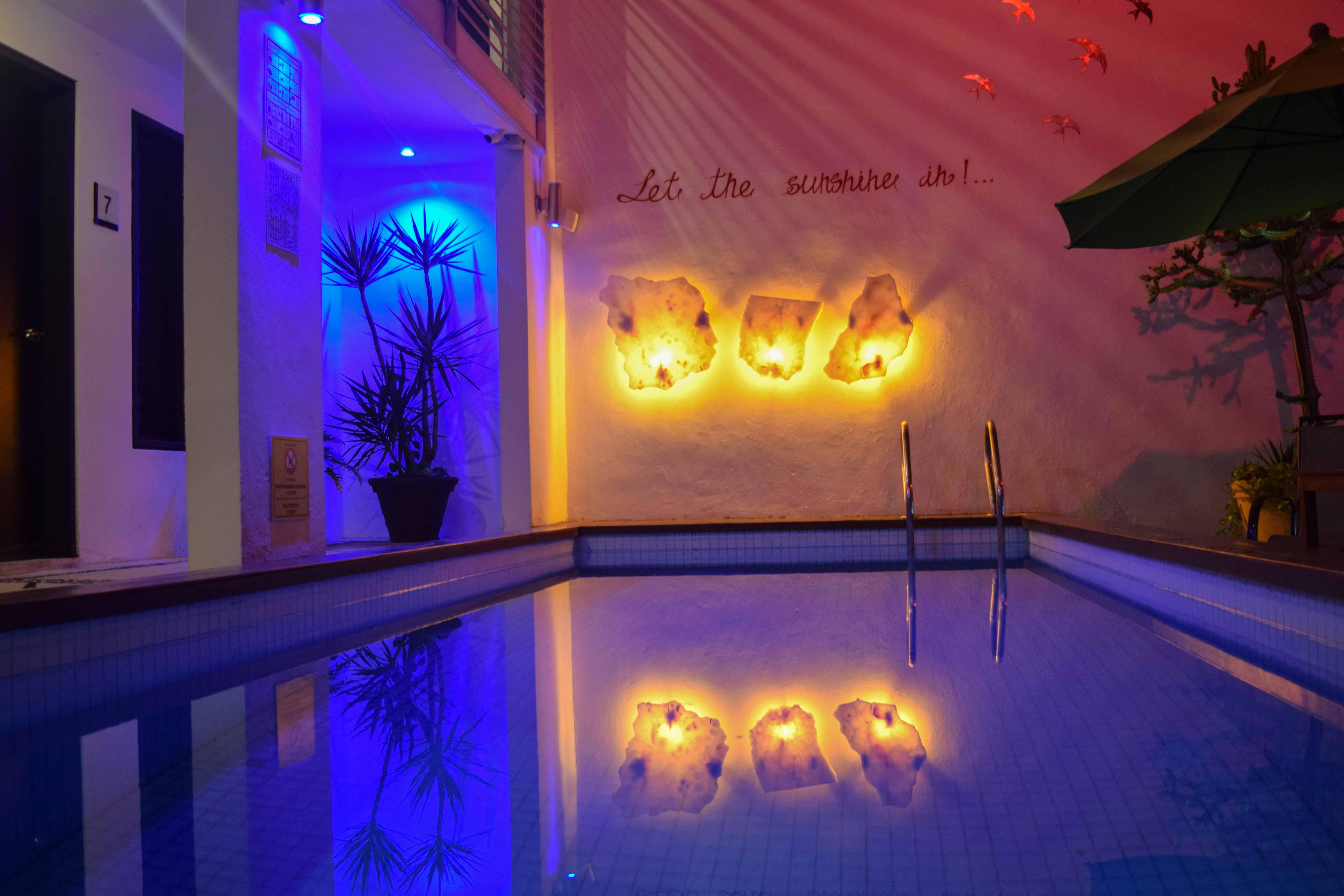 Casa Ticul Hotel Boutique - 5Th Ave (Adults Only) Playa del Carmen Bagian luar foto The swimming pool at the hotel