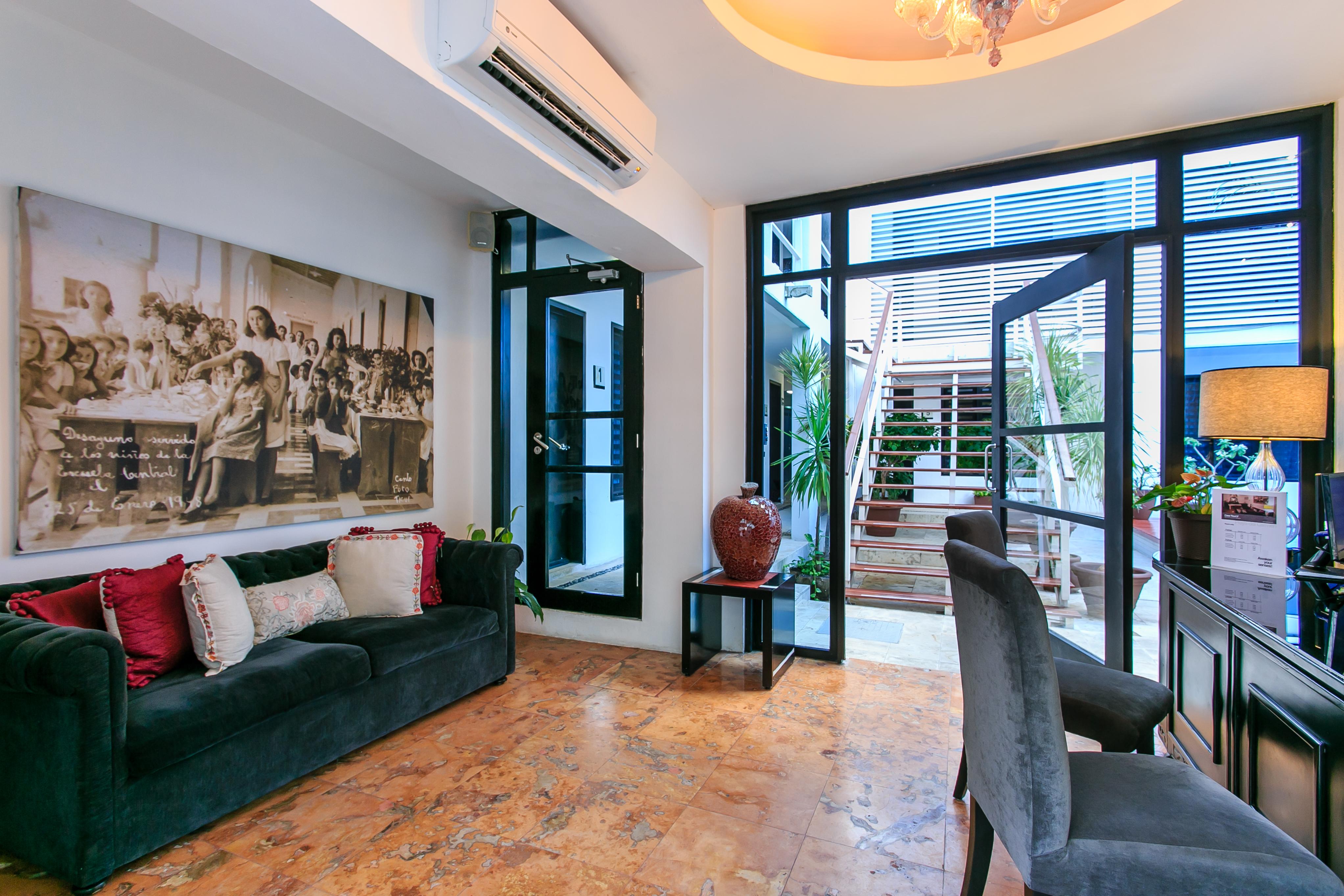 Casa Ticul Hotel Boutique - 5Th Ave (Adults Only) Playa del Carmen Bagian luar foto Interior of the house